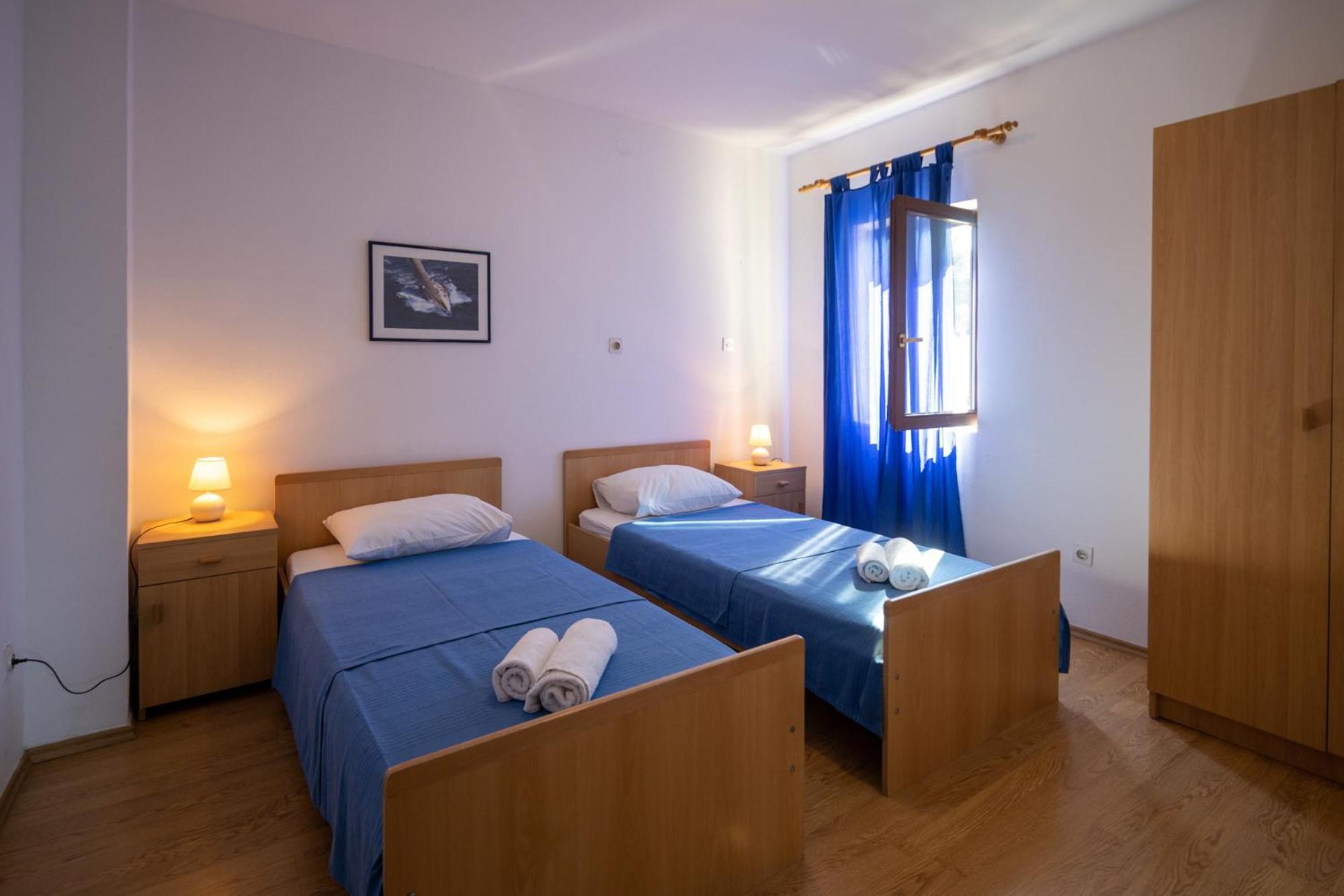Apartments Gaja Blue Ap Свети свети Филип и Яков Екстериор снимка